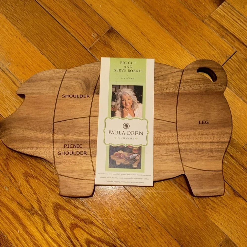 (NWT) HTF Paula Dean Pantryware Pig Shaped Acacia Wood Kitchen Cutting Board